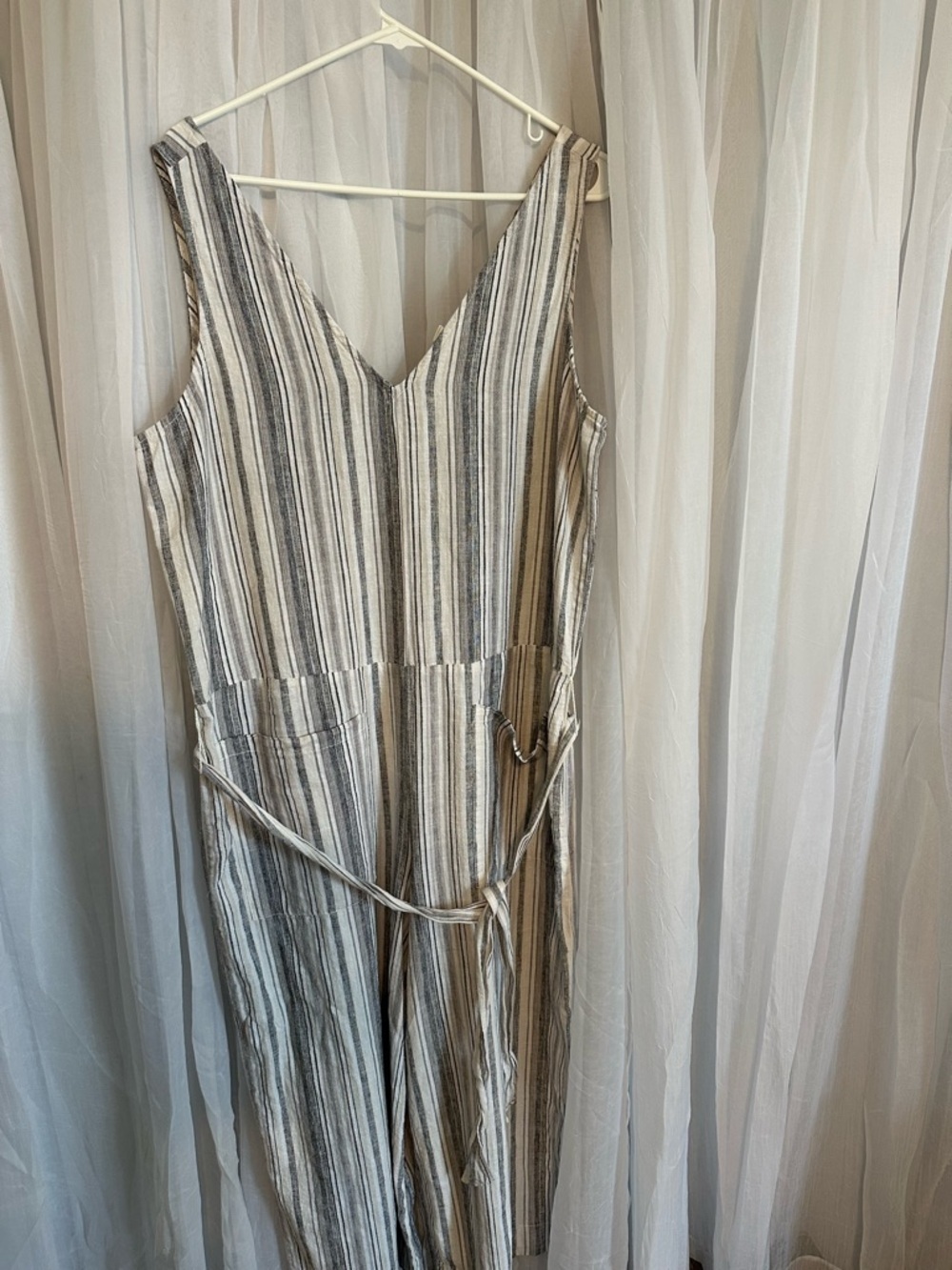 beachlunchlounge Multicolor Striped Sleeveless Jumpsuit Large - Picture 2 of 11